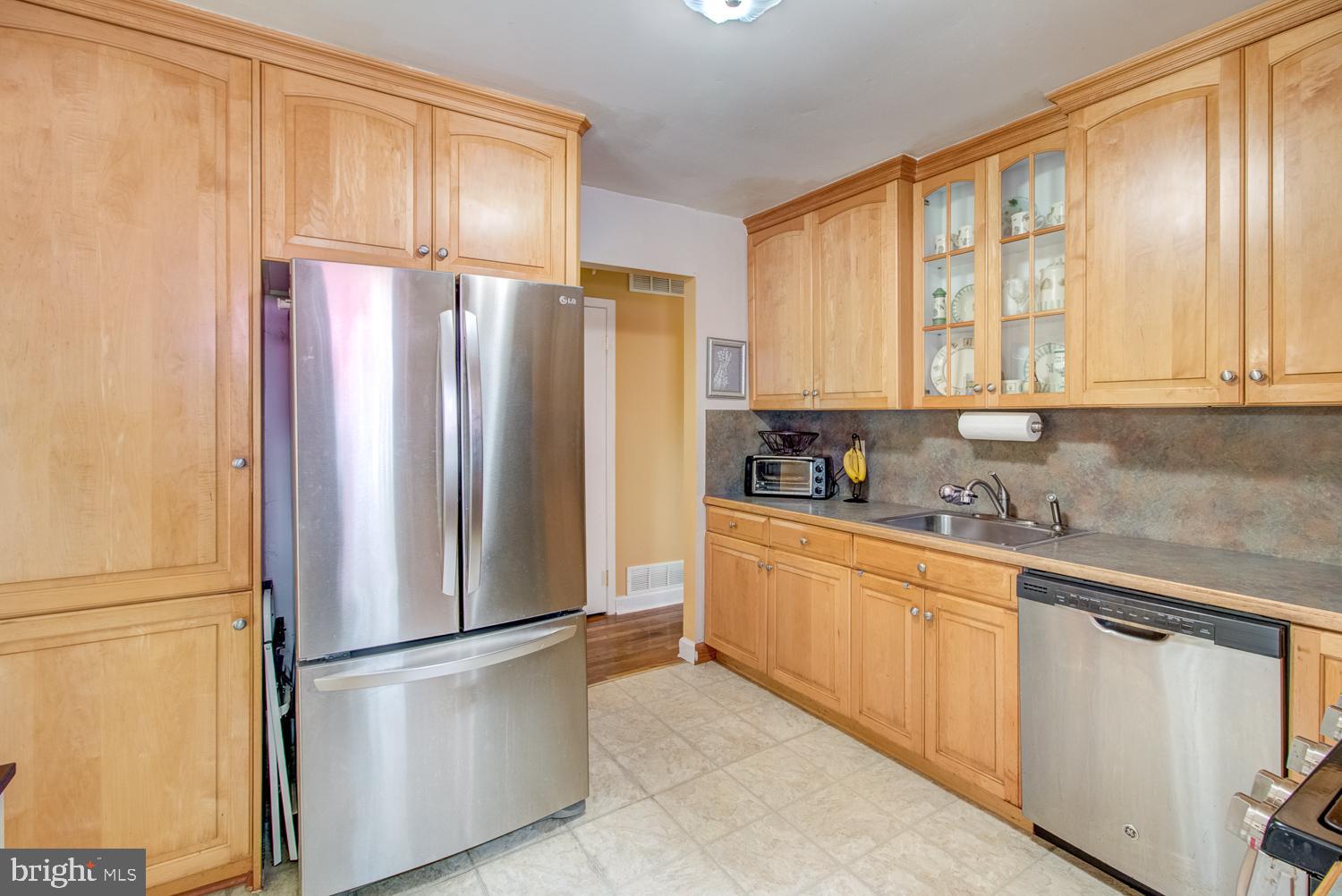 3 Robinson Road Allentown, NJ 08501 - Photo 17 of 47 Kitchen