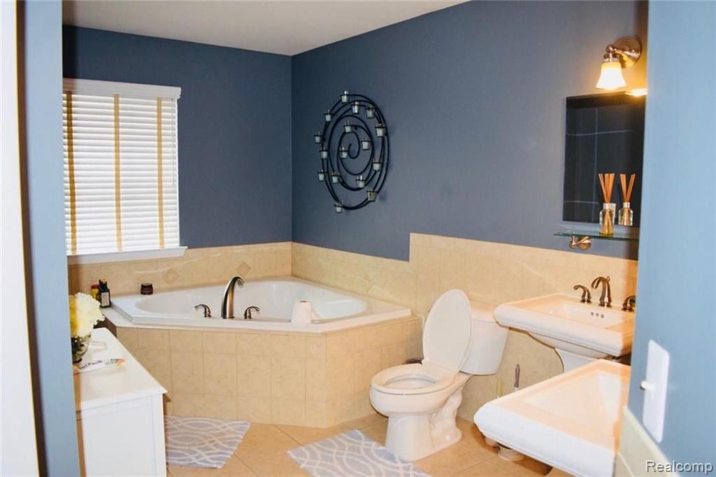 531 South Livernois Road Rochester Hills, MI 48307 - Photo 12 of 18