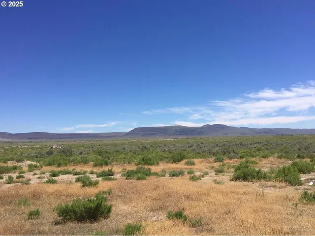 $259,900 | 49927 Shuffield Road, Summer Lake, OR 97640