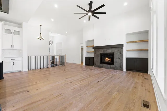 $765,000 | 10332 North Potter Avenue, Kansas City, MO 64157