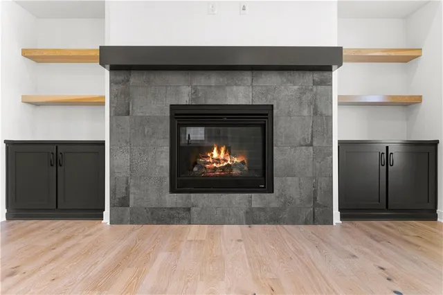 $765,000 | 10332 North Potter Avenue, Kansas City, MO 64157