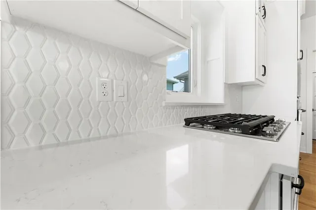 $765,000 | 10332 North Potter Avenue, Kansas City, MO 64157