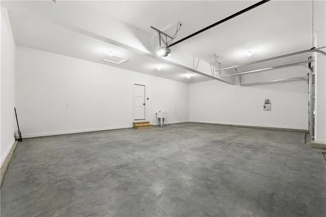 $765,000 | 10332 North Potter Avenue, Kansas City, MO 64157