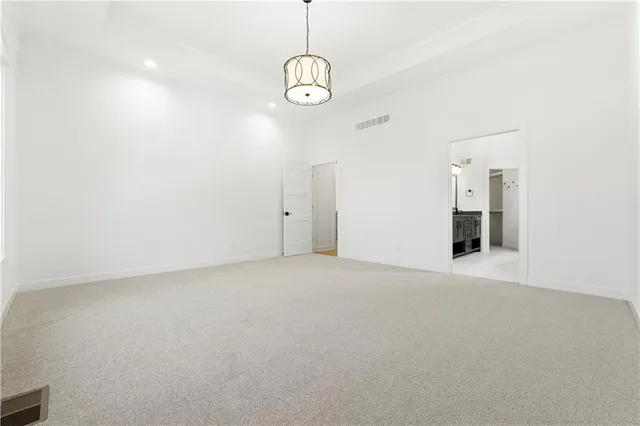 $765,000 | 10332 North Potter Avenue, Kansas City, MO 64157