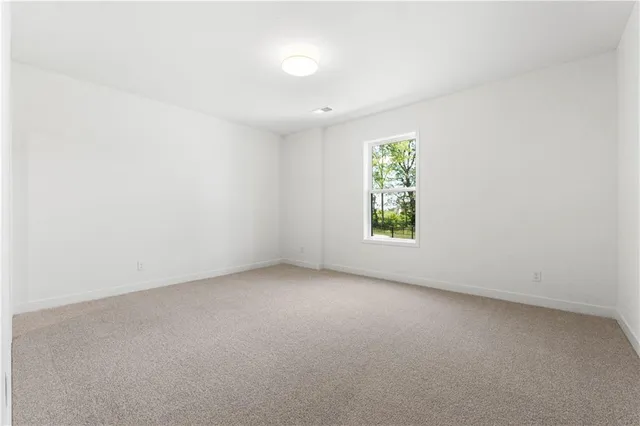 $765,000 | 10332 North Potter Avenue, Kansas City, MO 64157