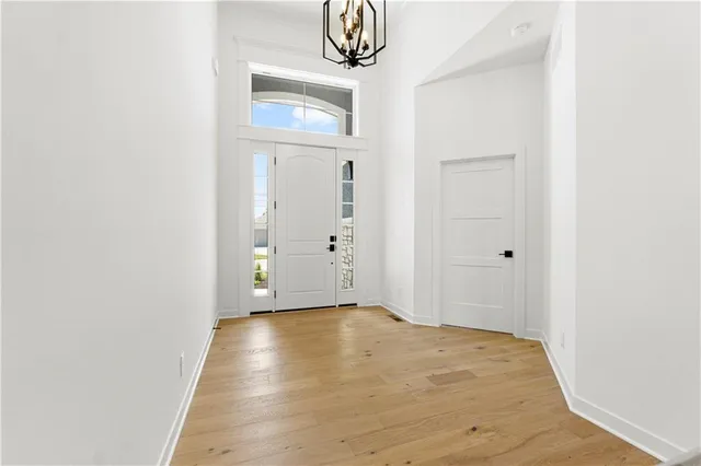 $765,000 | 10332 North Potter Avenue, Kansas City, MO 64157