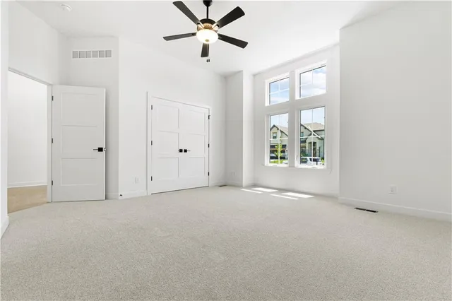 $765,000 | 10332 North Potter Avenue, Kansas City, MO 64157