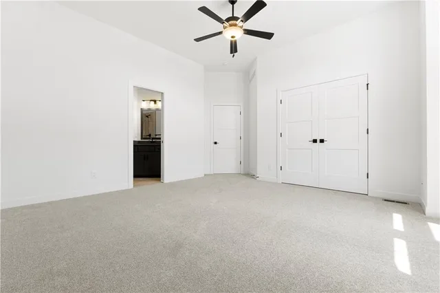 $765,000 | 10332 North Potter Avenue, Kansas City, MO 64157