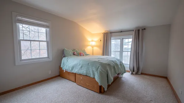 $999,900 | 8716 Fountain Grove Road, Amherst, WI 54406