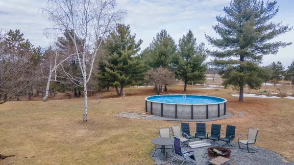$999,900 | 8716 Fountain Grove Road, Amherst, WI 54406