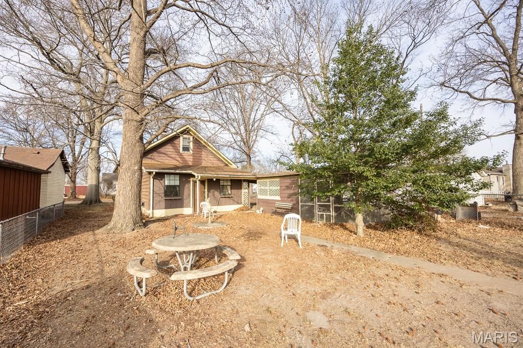 714 West S Street Mascoutah, IL 62258 - Photo 16 of 19