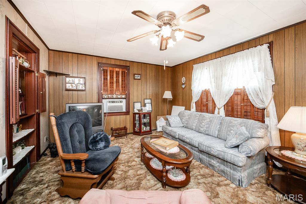 714 West S Street Mascoutah, IL 62258 - Photo 3 of 19