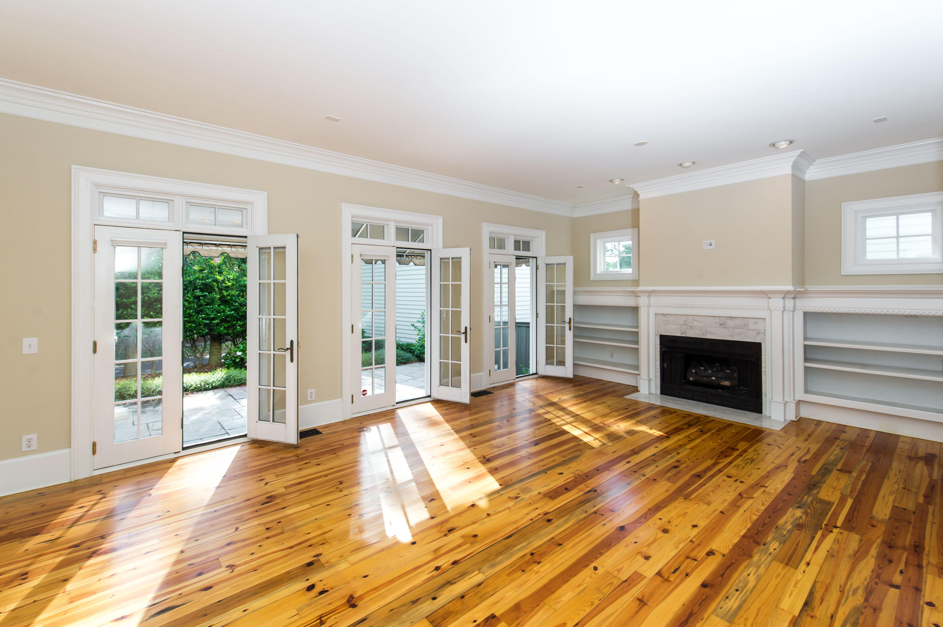 42 Eastlake Road Mount Pleasant, SC 29464 - Photo 17 of 54 42 Eastlake_Low Res-3
