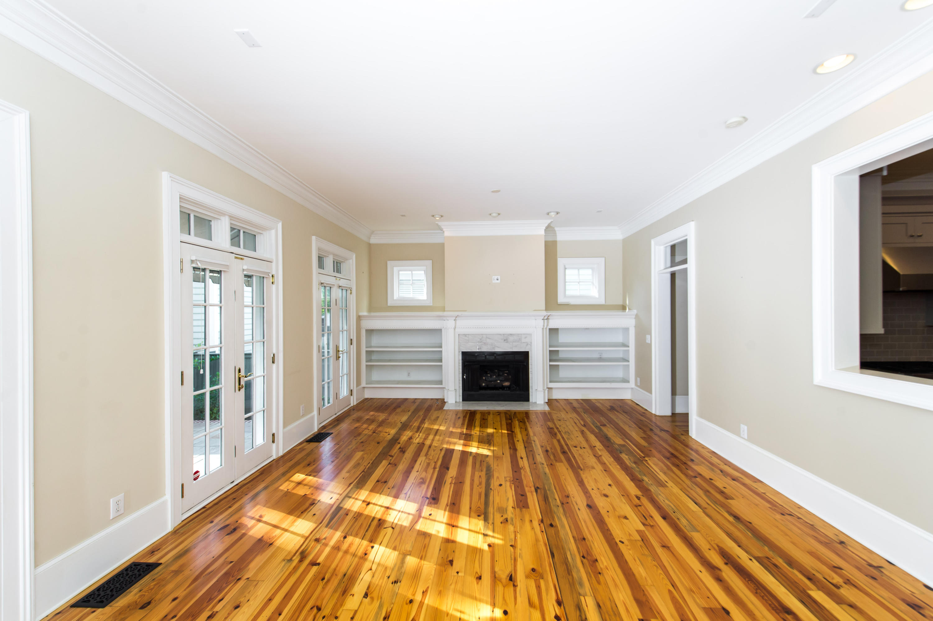 42 Eastlake Road Mount Pleasant, SC 29464 - Photo 18 of 54 42 Eastlake_Low Res-2
