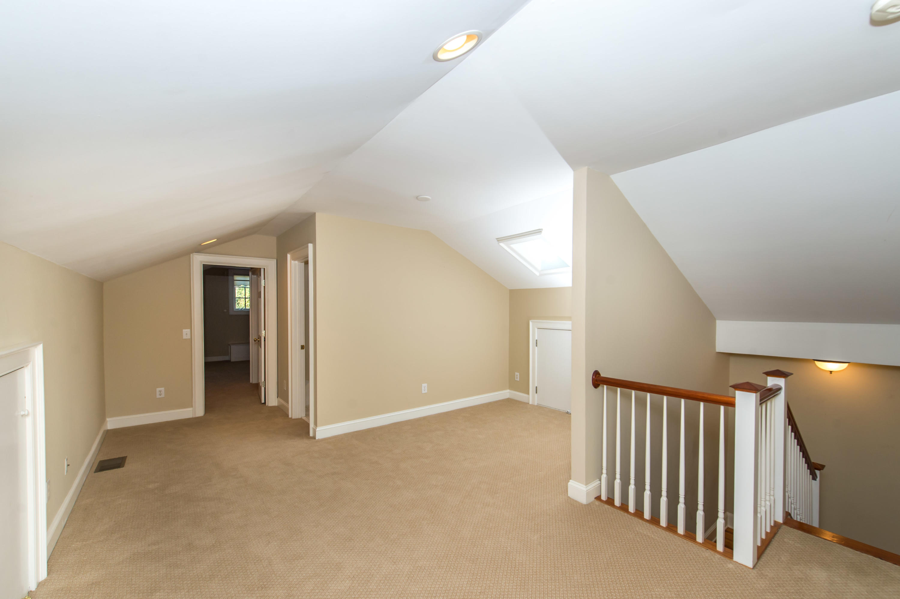 42 Eastlake Road Mount Pleasant, SC 29464 - Photo 34 of 54 42 Eastlake_Low Res-29