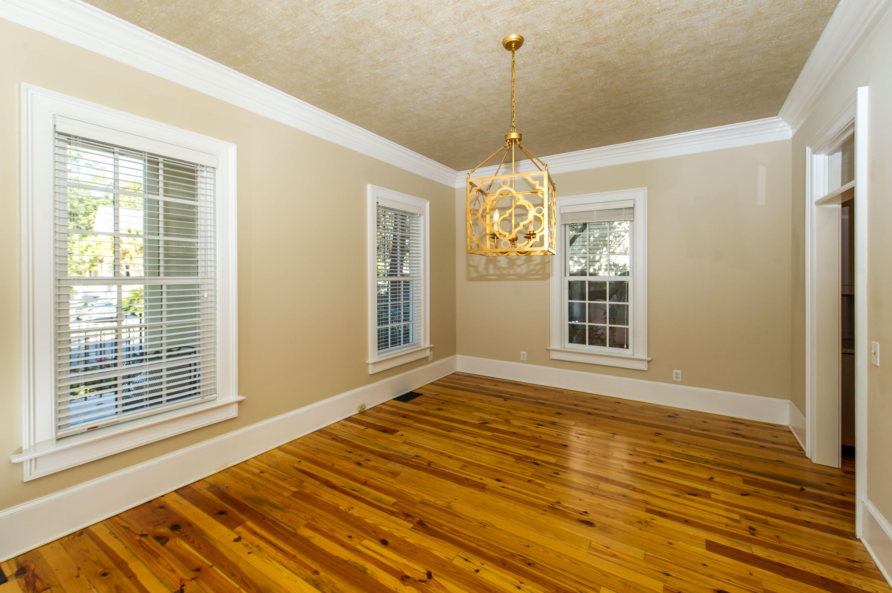 42 Eastlake Road Mount Pleasant, SC 29464 - Photo 8 of 54 42 Eastlake RS2_Low Res-2