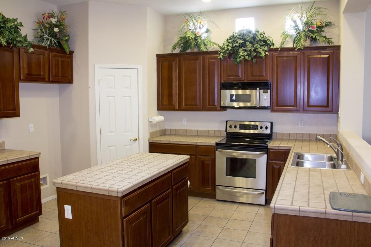 2123 North Pacey Road Phoenix, AZ 85037 - Photo 4 of 38 kitchen 1