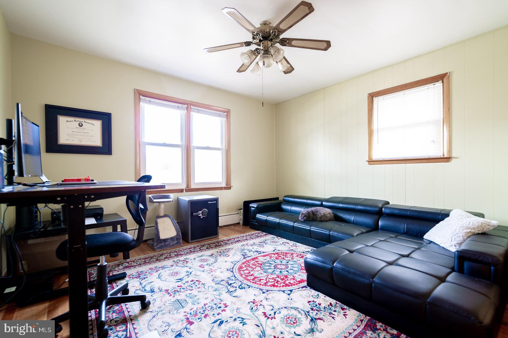 10 Frederick Avenue Frederick, MD 21701 - Photo 4 of 65