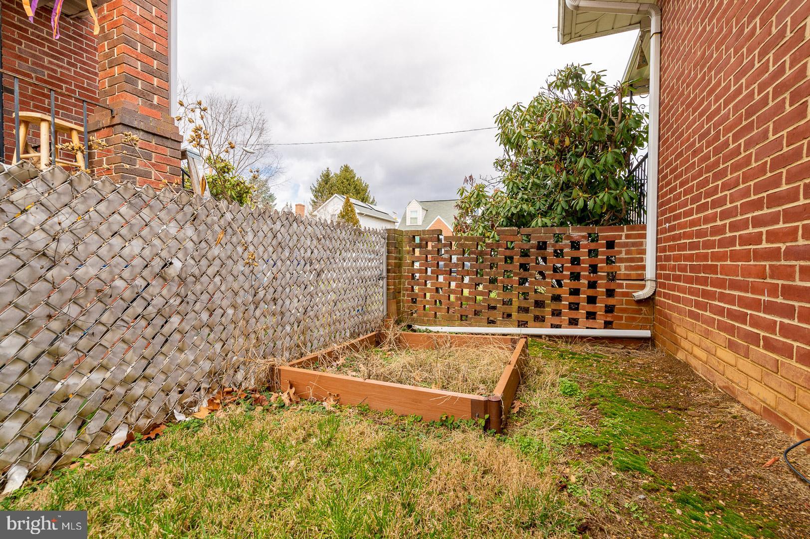 10 Frederick Avenue Frederick, MD 21701 - Photo 49 of 65