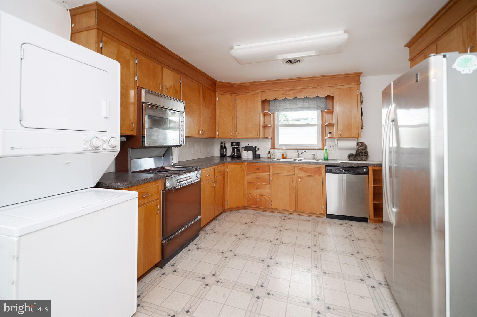 10 Frederick Avenue Frederick, MD 21701 - Photo 9 of 65