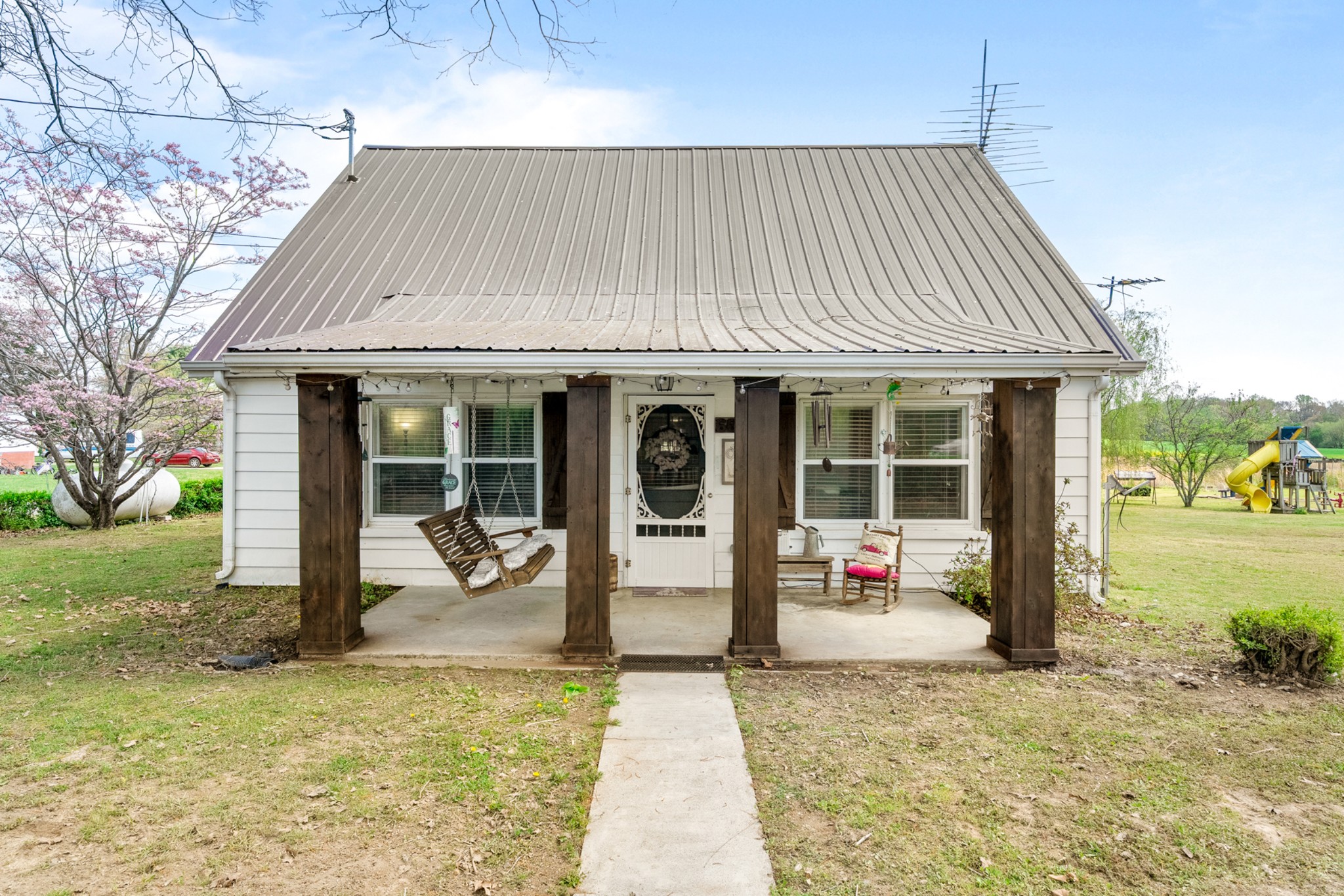 6606 Old Tullahoma Road Winchester, TN 37398 - Photo 4 of 37