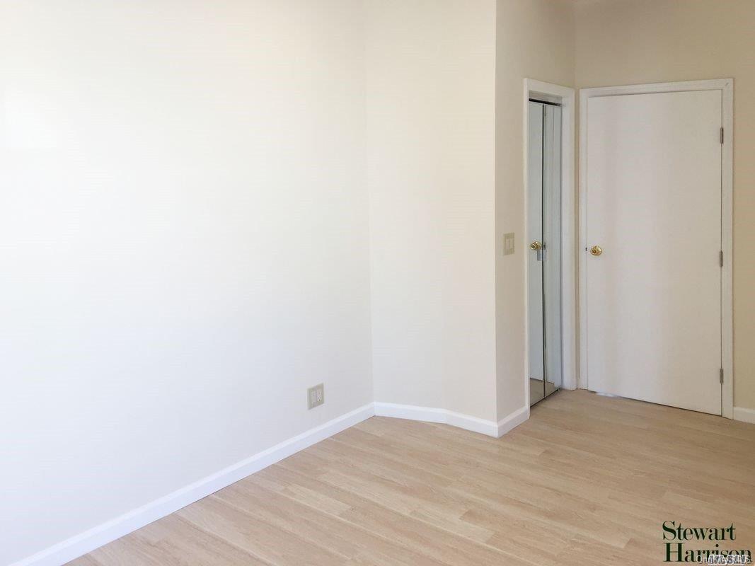 52-05 35th Street, Unit 2 Queens, NY 11101 - Photo 16 of 20 a view of an empty room