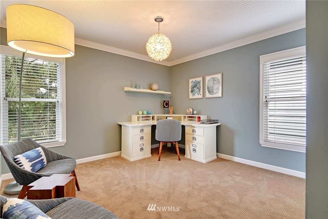 731 North 73rd Street Seattle, WA 98103 - Photo 16 of 24