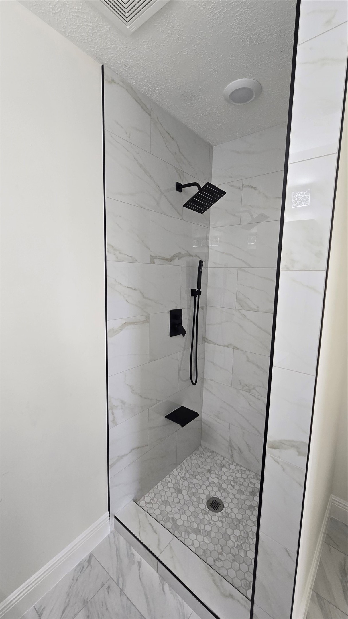 10101 Bamboo Road Houston, TX 77041 - Photo 17 of 23