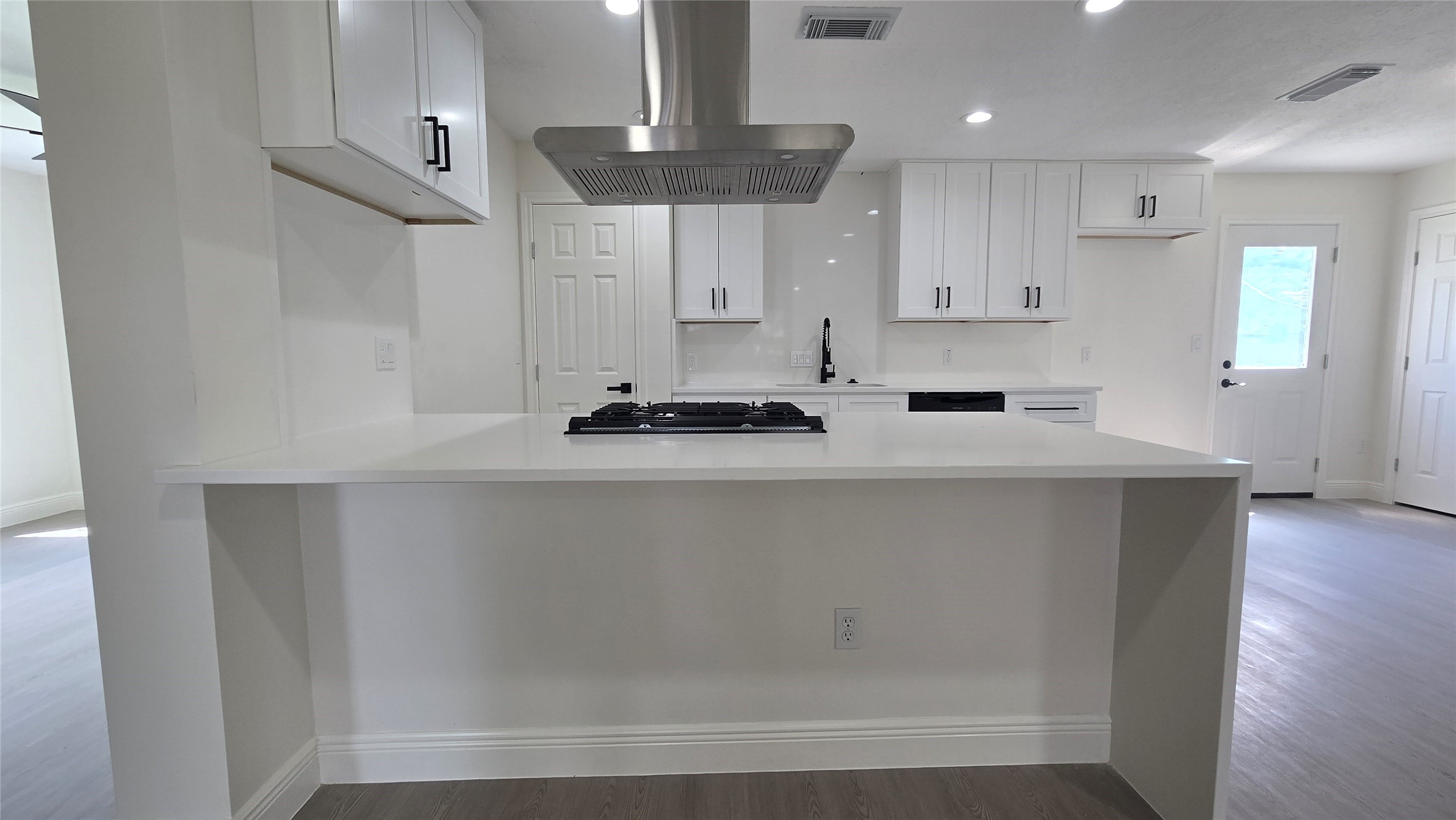 10101 Bamboo Road Houston, TX 77041 - Photo 4 of 23