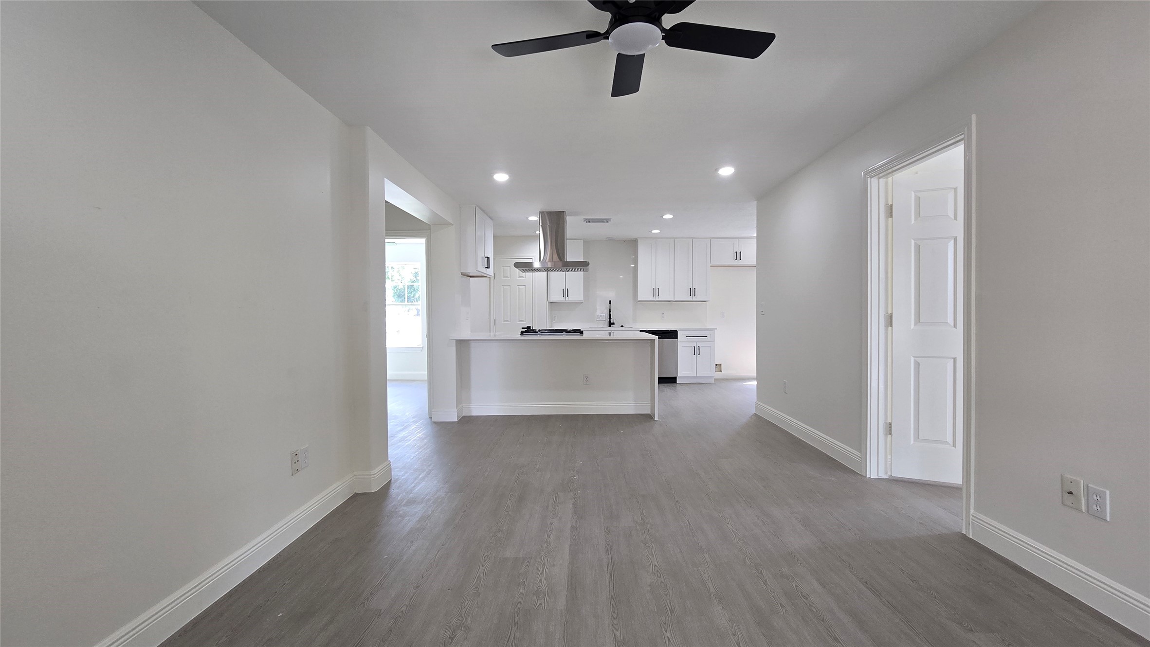 10101 Bamboo Road Houston, TX 77041 - Photo 10 of 23
