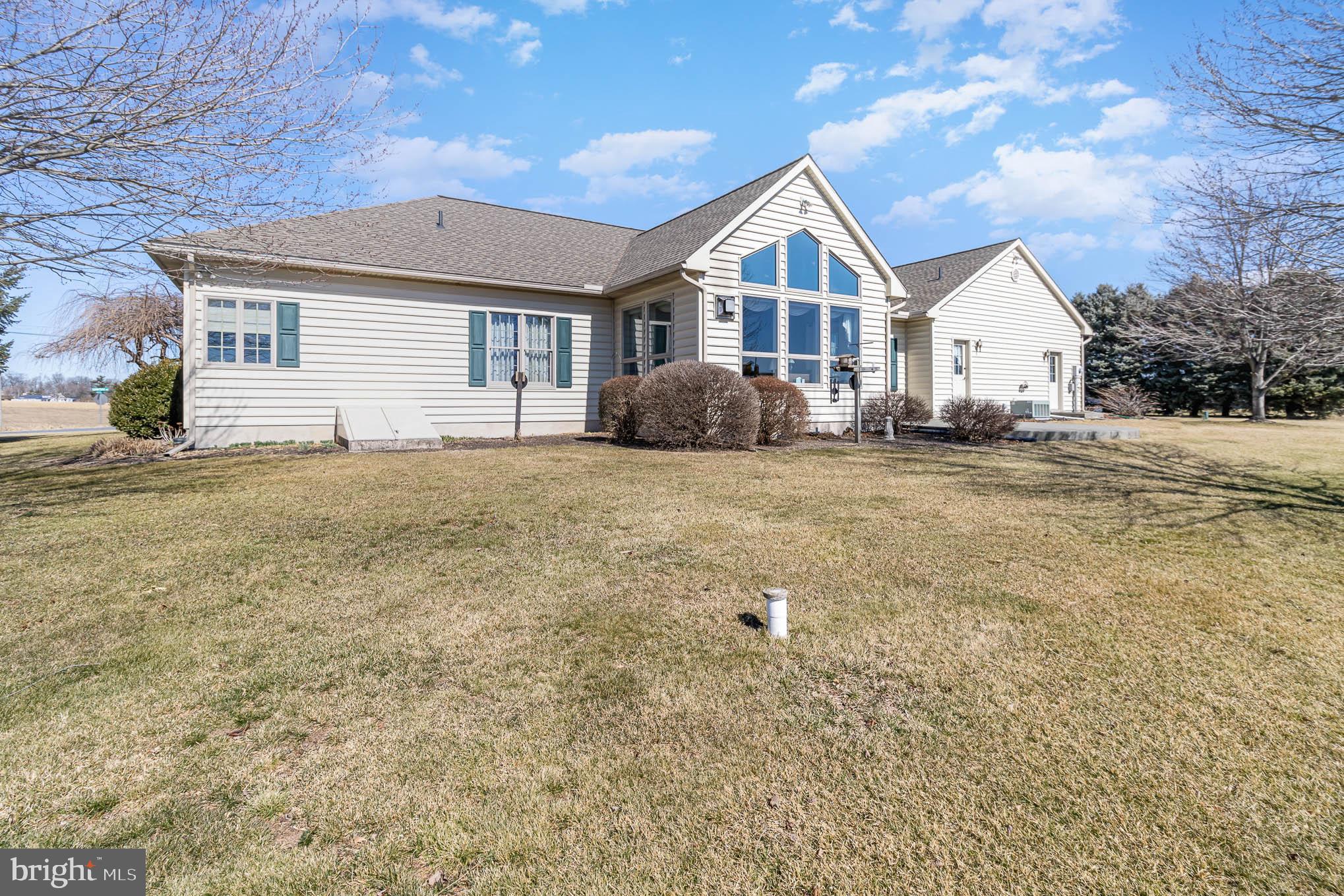 2091 Sunnyside Road Manheim, PA 17545 - Photo 30 of 34
