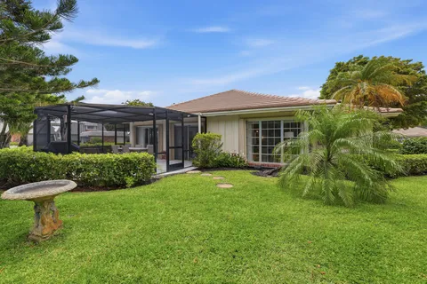 $475,000 | 103 Villa Circle, Atlantis, FL 33462