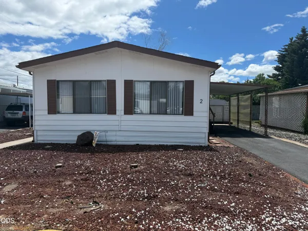 $59,900 | 3500 Summers Lane, Unit 2, Klamath Falls, OR 97603
