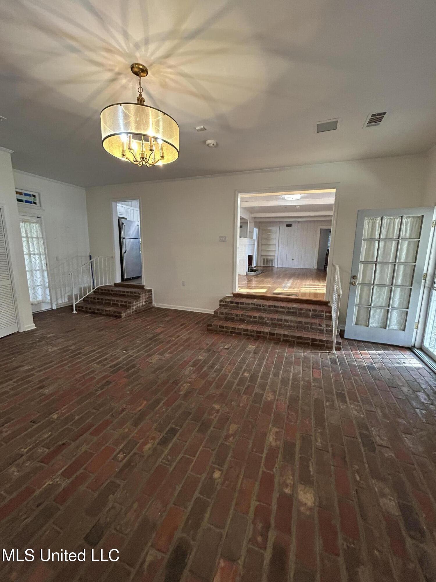 350 North Ruby Avenue Ruleville, MS 38771 - Photo 6 of 20 IMG_6135