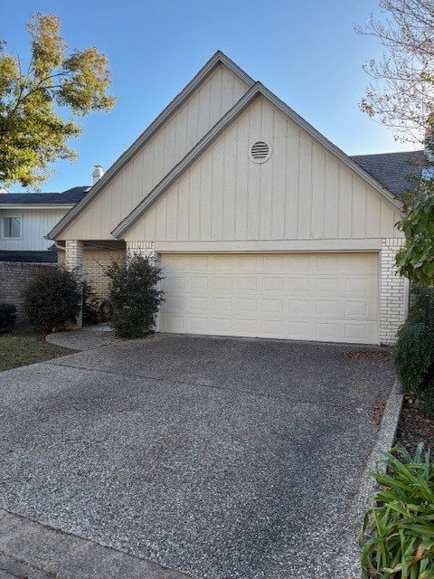 a house view with a outdoor space