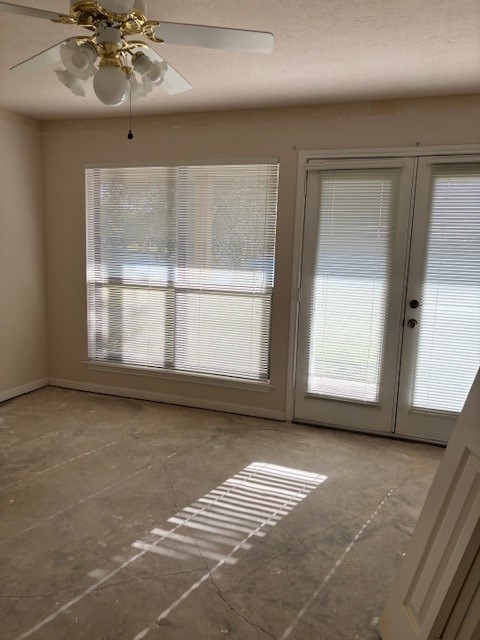 24 Lakeview Manor Huntsville, TX 77340 - Photo 21 of 26 a view of an empty room with a window