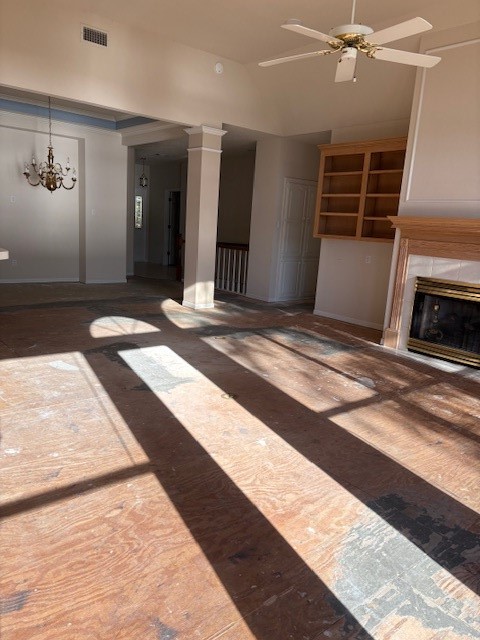 24 Lakeview Manor Huntsville, TX 77340 - Photo 6 of 26 a view of a living room