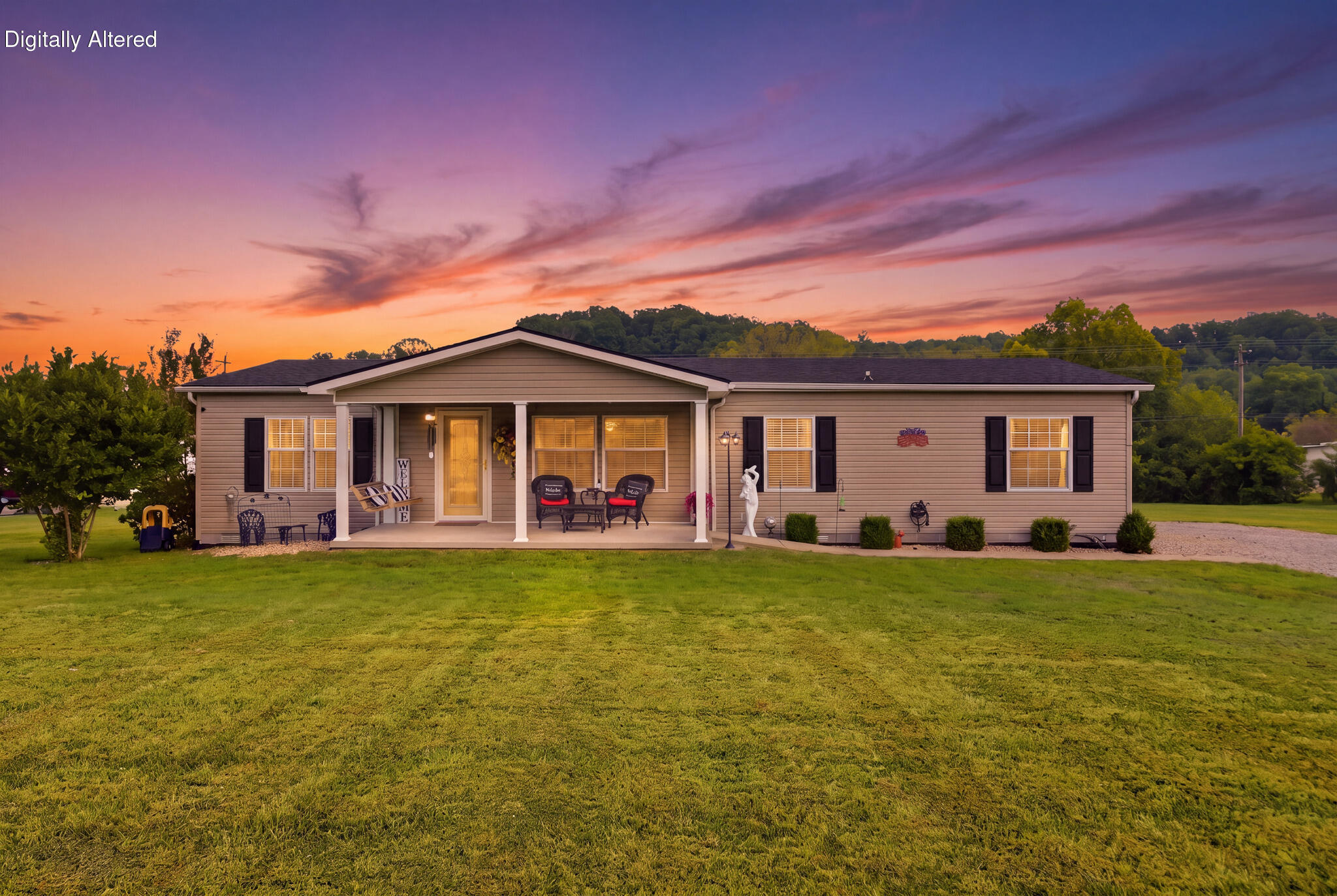 1007 Copper Creek Road Berea, KY 40403 - Photo 62 of 63 dsc06278_reedit_197db730_twilight_2a4f6d