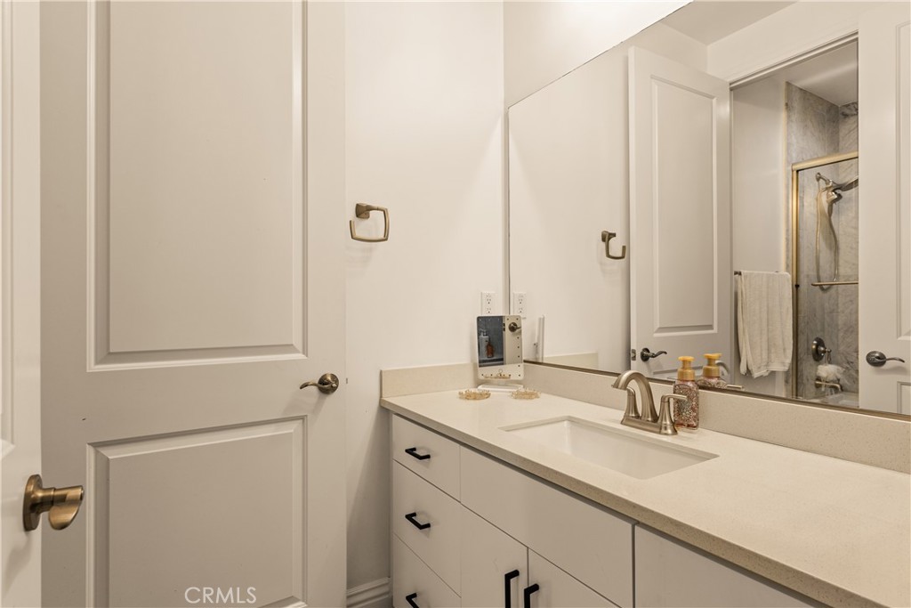 24320 Sterling Ranch Road West Hills, CA 91304 - Photo 25 of 45