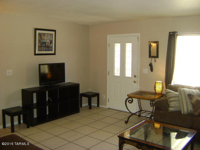 1209 North Santa Rosa Avenue Tucson, AZ 85712 - Photo 3 of 17