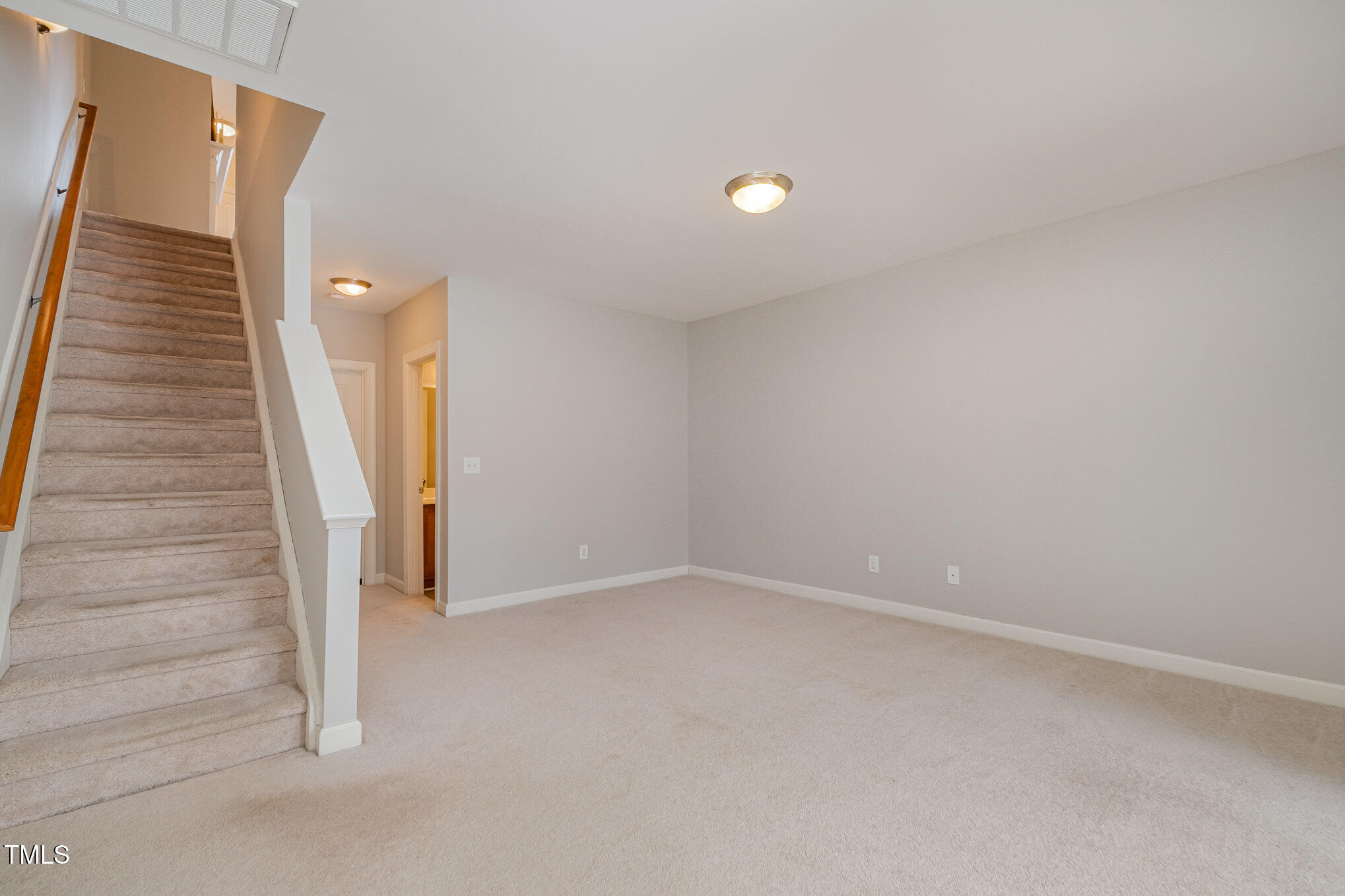 8006 Beechtree Ridge Trail Raleigh, NC 27612 - Photo 16 of 24 022_file_826