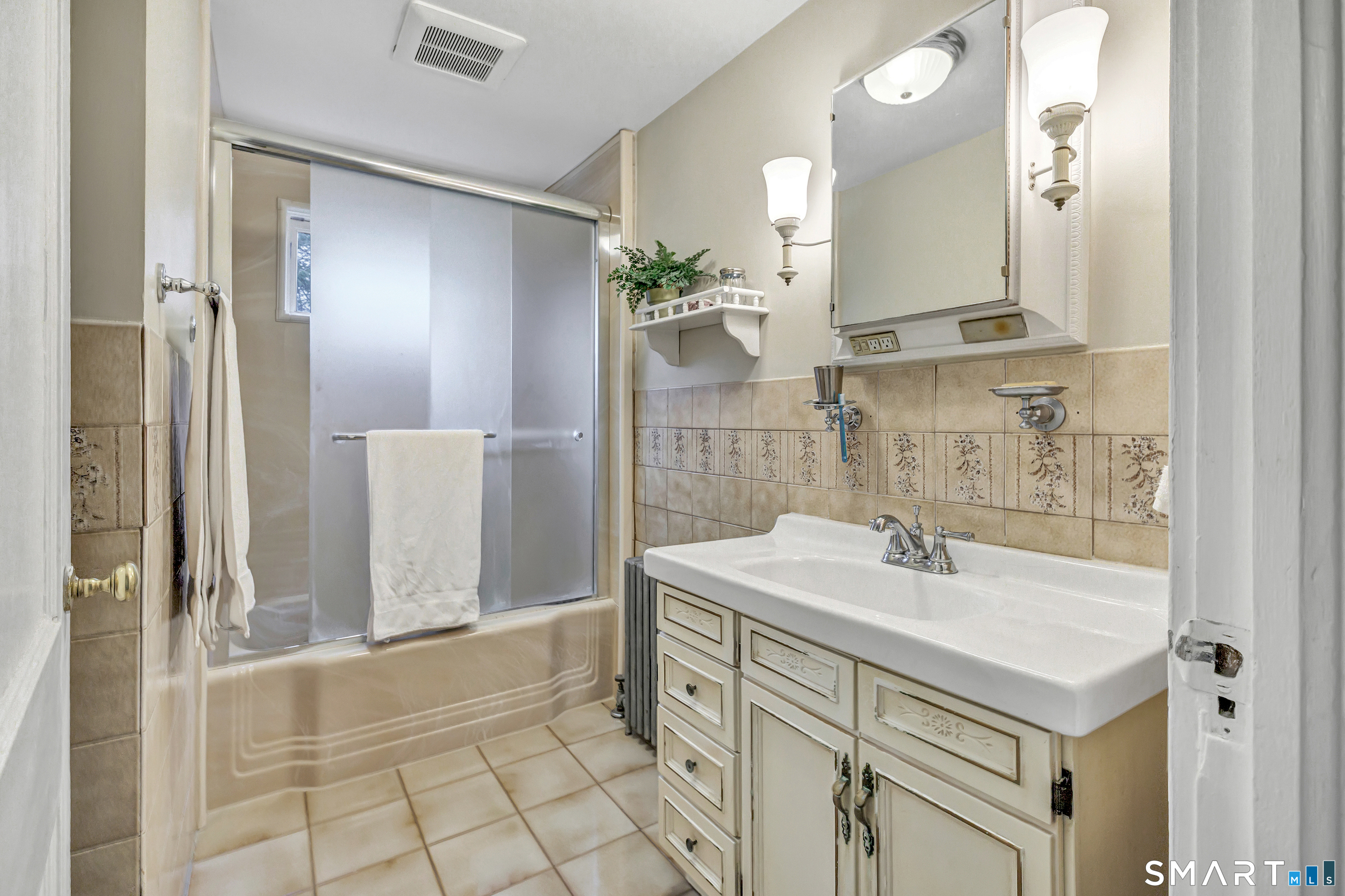 12 Old Saugatuck Road Norwalk, CT 06855 - Photo 19 of 36