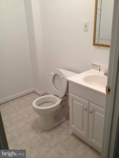 363 Red Cloud Road Lusby, MD 20657 - Photo 7 of 14 Bath