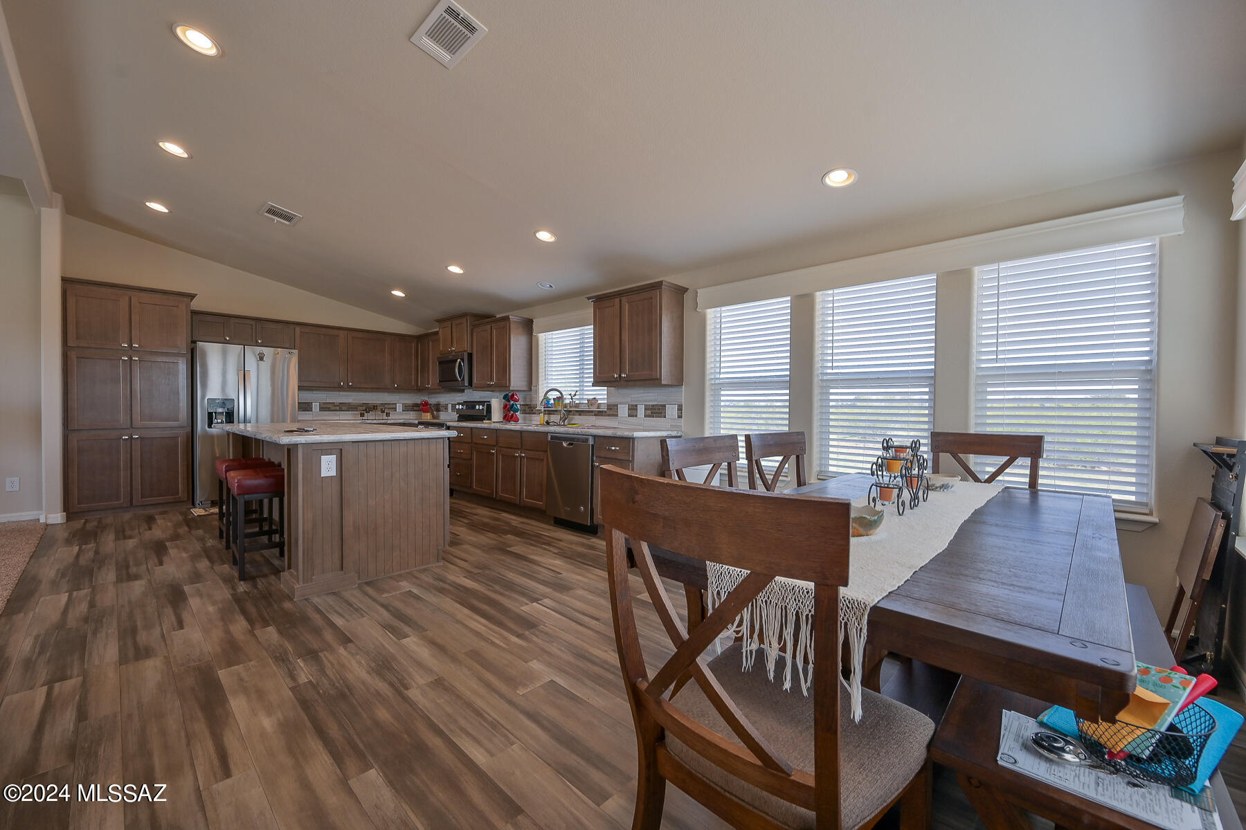 16050 Gold Bell Road Marana, AZ 85653 - Photo 19 of 38 Gallery Image 19