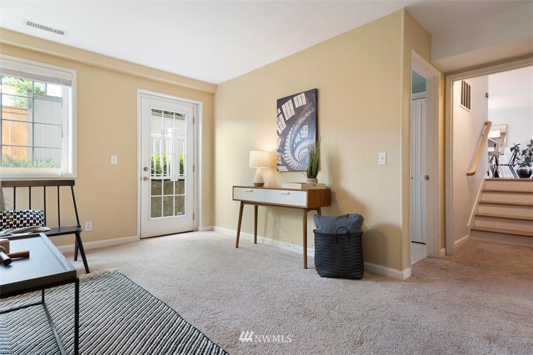 8720 216th Street Southwest Edmonds, WA 98026 - Photo 14 of 25 Gallery Image 14