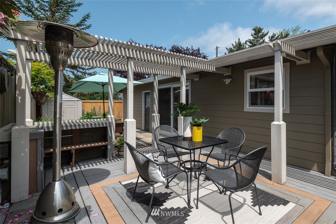 8720 216th Street Southwest Edmonds, WA 98026 - Photo 22 of 25 Gallery Image 22