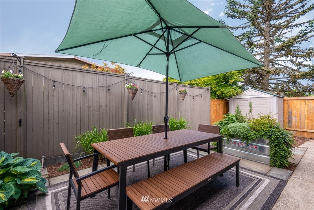 8720 216th Street Southwest Edmonds, WA 98026 - Photo 23 of 25 Gallery Image 23