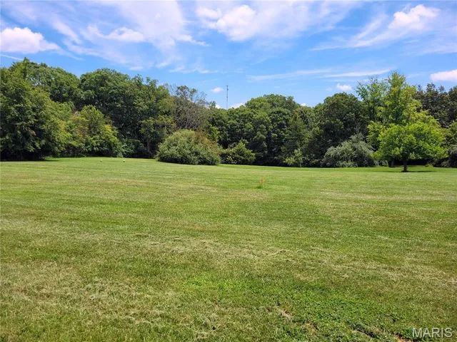 $719,000 | 22169 Northwest Service Road, Warrenton, MO 63383