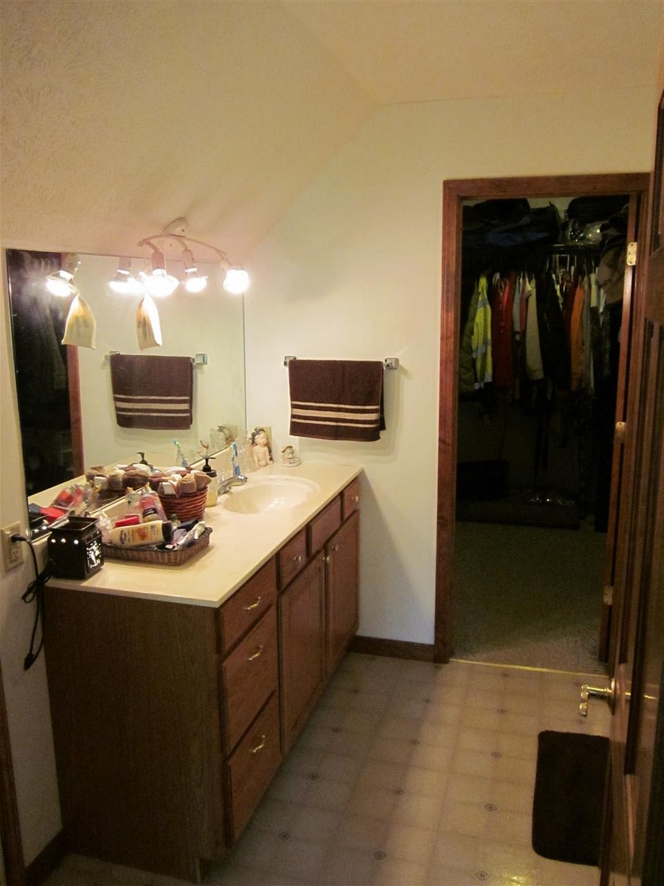 926 Ridgeline Road Spencer, IN 47460 - Photo 22 of 25