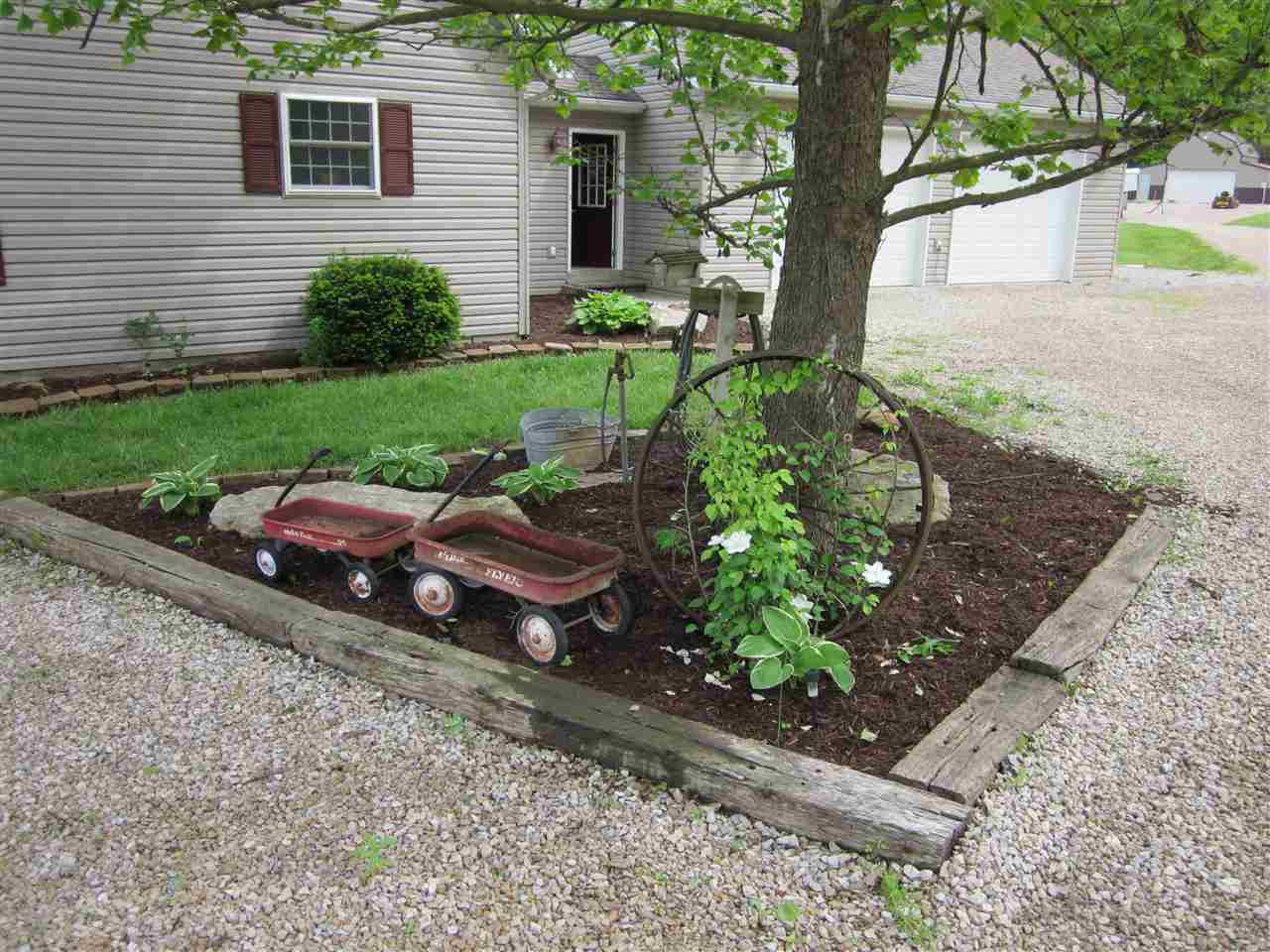 926 Ridgeline Road Spencer, IN 47460 - Photo 8 of 25